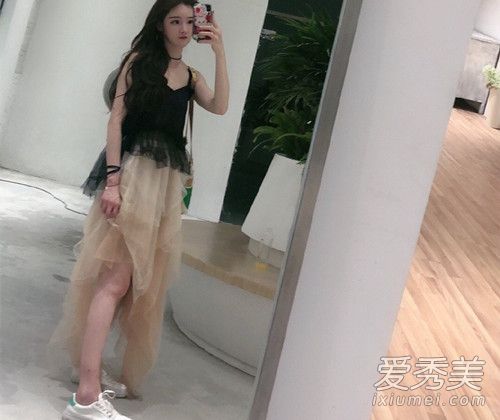抖音戴羽彤多高哪里人 戴羽彤真名戴佳妤照片个人资料