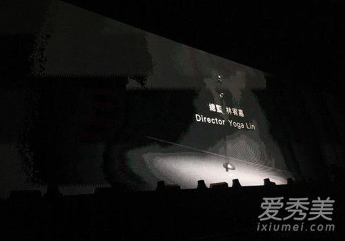 抖音陪在我身边凝视我的脸所有狼狈是什么歌 歌词完整版介绍