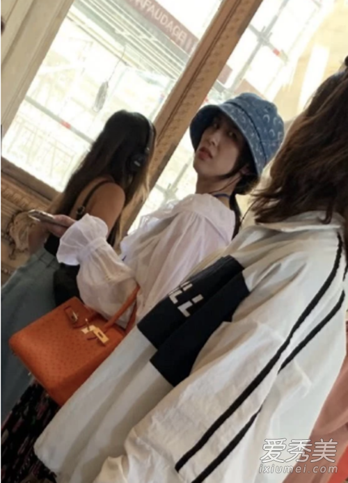 黄圣依嫌弃网友怎么回事 具体什么情况？