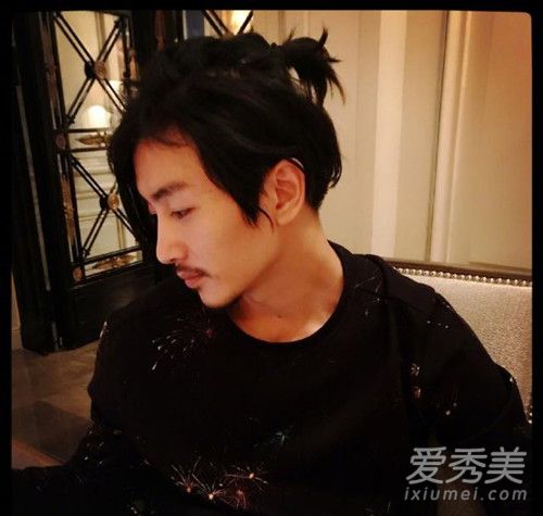 陈妍希为陈晓庆生 晒甜蜜合照击破婚变传闻！