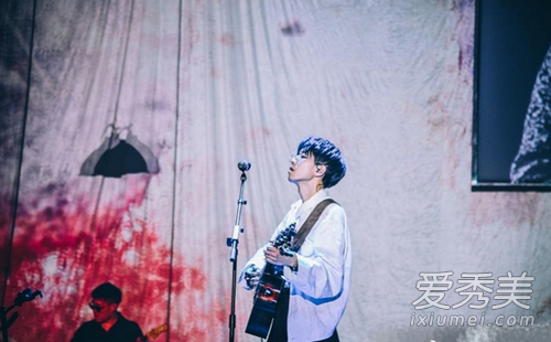 理想三旬为什么是渣歌 理想三旬讲什么爱情观
