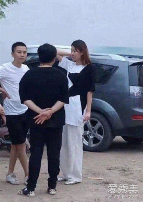 王宝强女友正面照 这到底是个什么梗？
