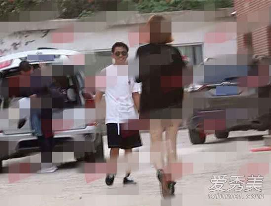 王宝强女友正面照 这到底是个什么梗？