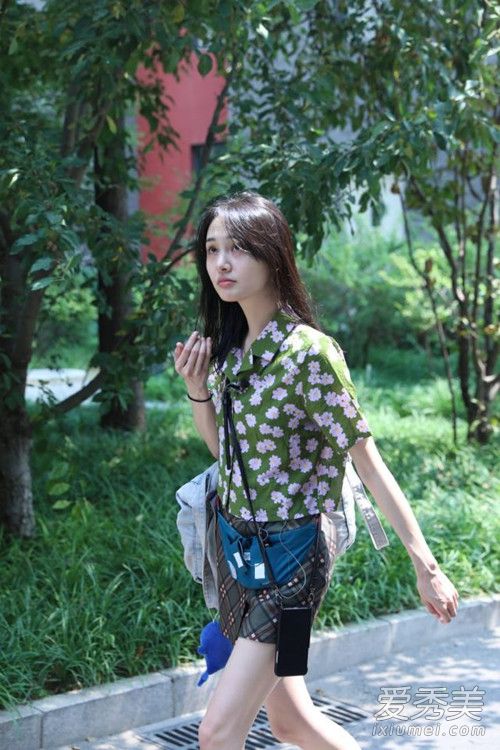 郑爽和妈妈同框怎么回事 背后真相竟然是这样......