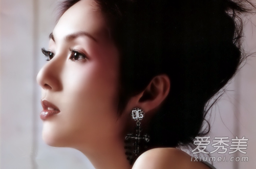 杨千嬅烈女背后的故事 杨千嬅烈女歌词的含义