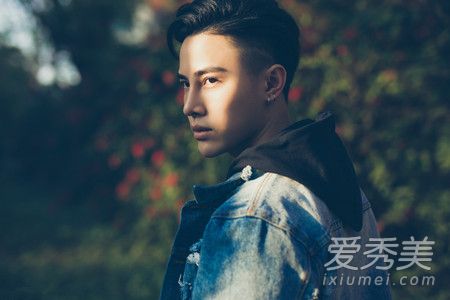 抖音我该怎么往下聊是什么歌歌词介绍 我该怎么往下聊是什么歌的歌词