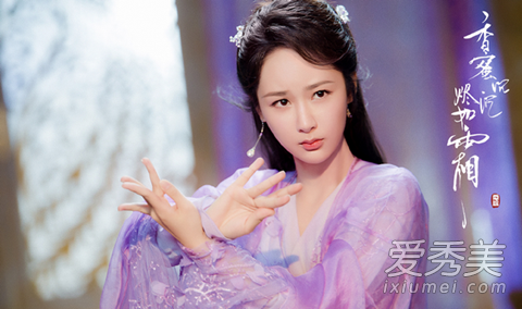 左手指月原唱是谁 左手指月歌词是什么意思