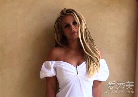 布兰妮信件被公开 这到底是个什么梗？