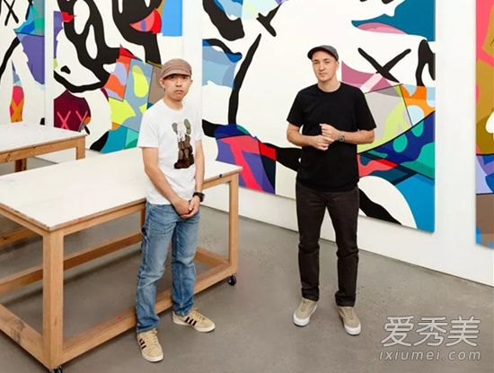 优衣库联名遭疯抢原因 这到底是个什么梗？