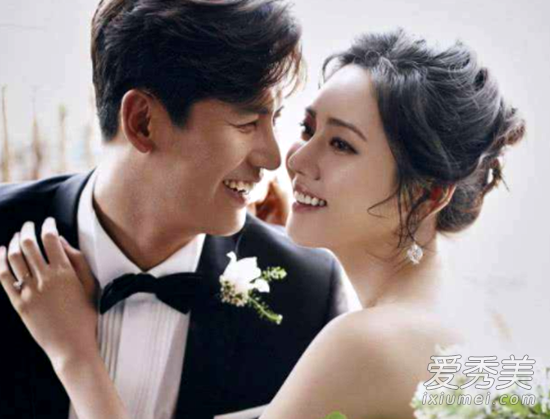 秋瓷炫婚纱照曝光 这到底是个什么情况？