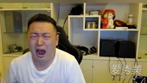 药水哥艺术家什么梗 药水哥是不是脑子有病