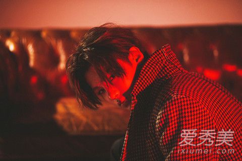 Justin新歌Hard Road歌词 Justin新歌Hard Road歌词什么意思