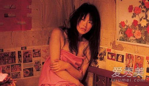黄璐演盲山时候多大 黄璐在盲山里是真露吗(附剧照)