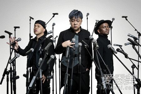 回忆歌词南征北战 南征北战回忆歌词什么意思