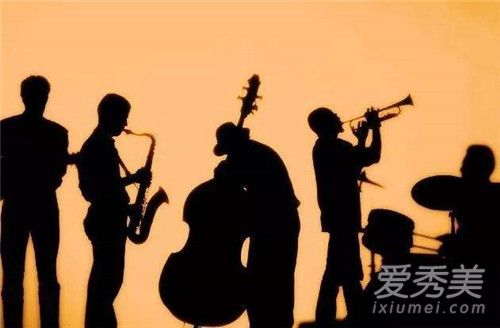 爵士和布鲁斯的区别 如何区分爵士和布鲁斯