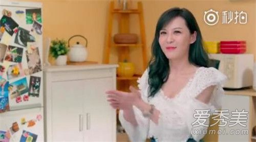 爱情公寓电影主题曲歌词 最好的朋友在身边歌词含义