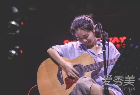 抖音一腔诗意喂了狗是什么歌 一腔诗意喂了狗歌词是什么意思