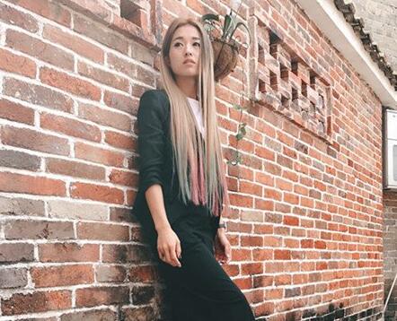 快手爱上一个没可能的人注定就在人海中擦身是什么歌 歌词介绍
