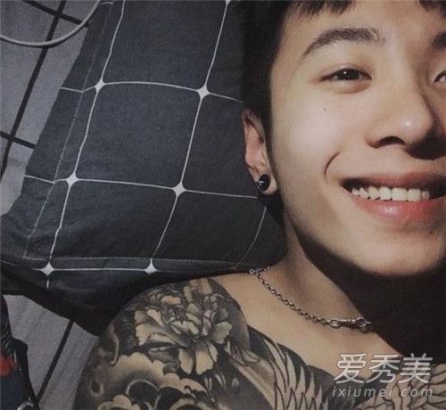 抖音一个人的夜我的心应该放在哪里什么歌 突然想起你男生版是谁唱的