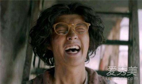 一出好戏主题曲是什么谁唱的 一出好戏主题曲歌词完整版