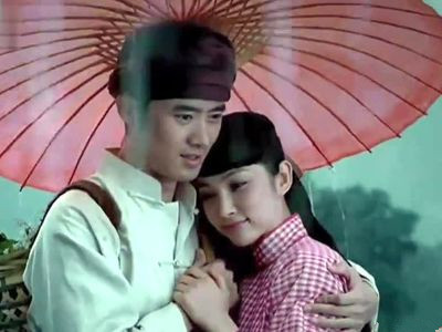 抖音两颗心长相伴你我写下爱的神话是什么歌?