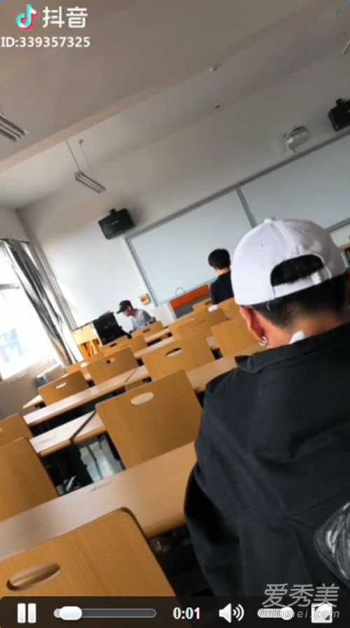 抖音戒了烟我不习惯没有你我怎么办是什么歌 歌词介绍