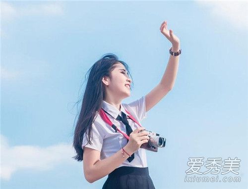 抖音我们的青春啊是哪首歌 怀念青春歌词表达什么含义