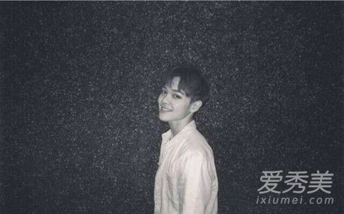 尤长靖应援曲叫什么谁唱的 尤长靖应援曲Stand By You歌词