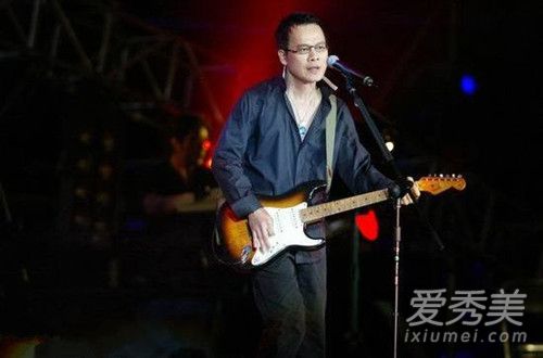 抖音短指键盘松哥创作的原声歌曲叫什么?