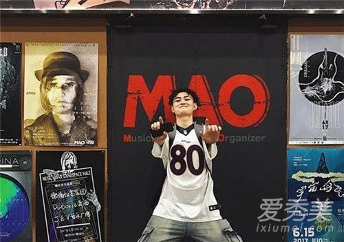 抖音这句话我经常对你讲是什么歌
