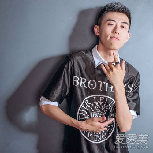 小半高考版歌的歌词 小半高考版歌是谁唱的