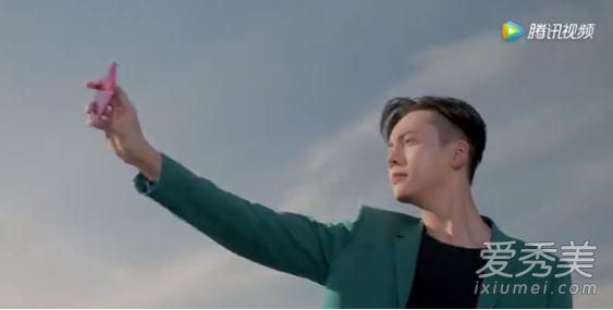 oppor15广告音乐是什么歌 oppor15广告歌曲名字