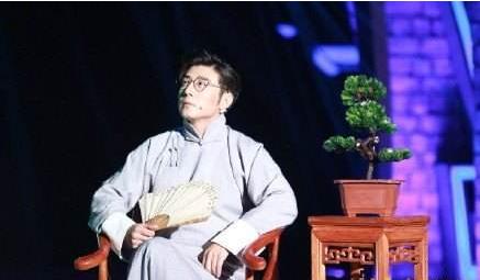 问莲鱼说是什么意思 问莲鱼说歌词
