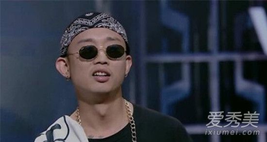 中国有嘻哈gai爷天干物燥完整版歌词是什么？