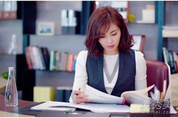 欢乐颂2第26集安迪回想的插曲叫什么