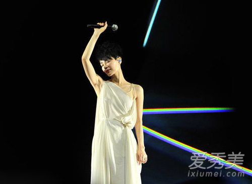王菲什么时候有演唱会2017？王菲2017演唱会行程