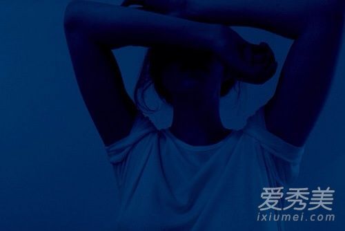 失恋十大金曲 配这几首大哭一场
