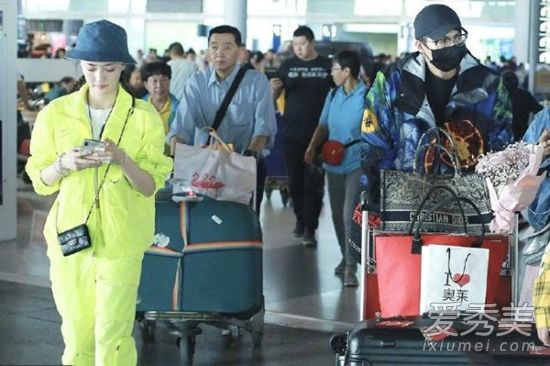 张铭恩接机徐璐 这到底是个什么梗？