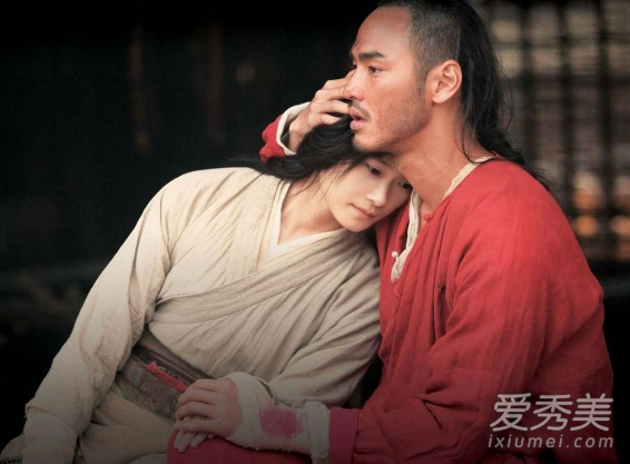 李宇春怕摔倒自己爬不起来 这到底是怎么回事？