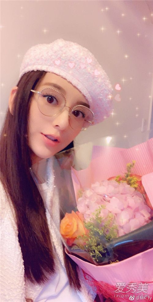 方媛首晒小女儿什么样子 这到底是怎么回事？