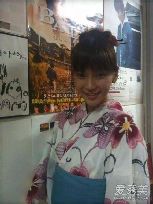 Baby和服旧照曝光 无修图少女模样显青涩