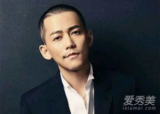 苏醒砸电视 这到底是个什么梗？