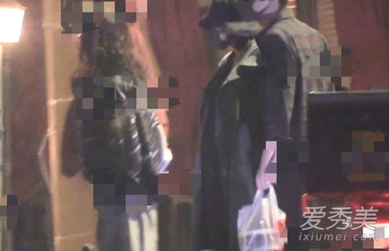 高圆圆孕肚照曝光 这到底是个什么梗？