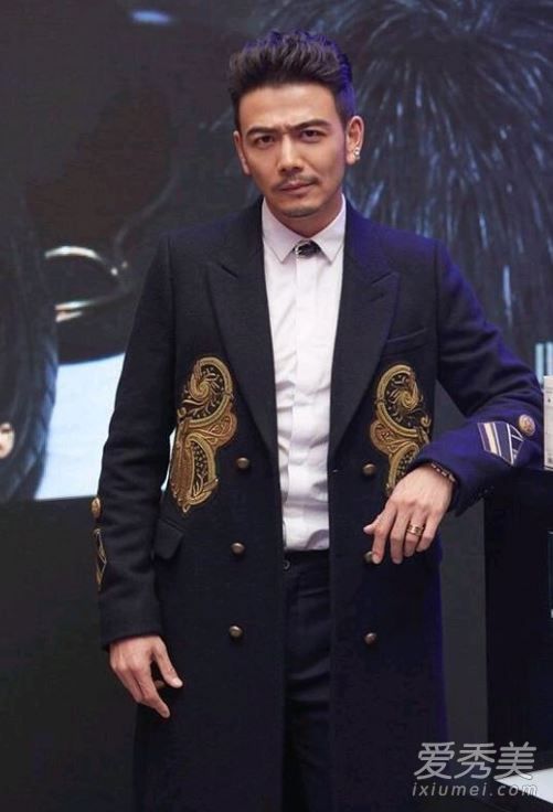 杨烁出轨门女主是谁 杨烁出轨门事件始末