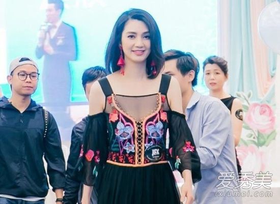 惊呆了!洪欣风波后首现身 这到底是个什么梗？