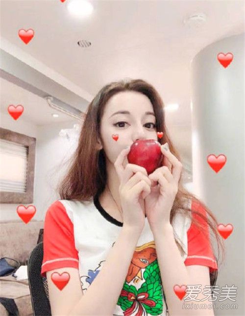 惊呆了！迪丽热巴吃货人设 这到底是个什么梗？