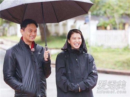 惊呆了！张智霖写给袁咏仪的情书 这是怎么回事