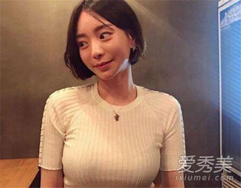 惊呆了!黄荷娜被曝是胜利夜店常客 黄荷娜是谁个人资料