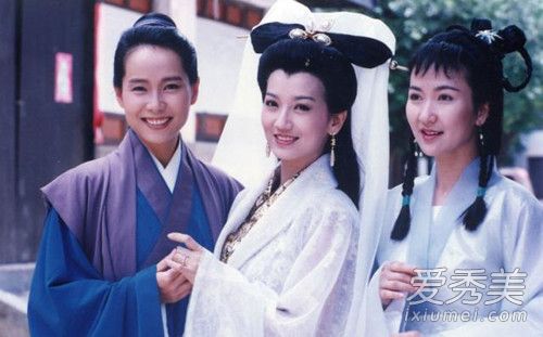 惊呆了!两代许仙同框 这到底是个什么梗?