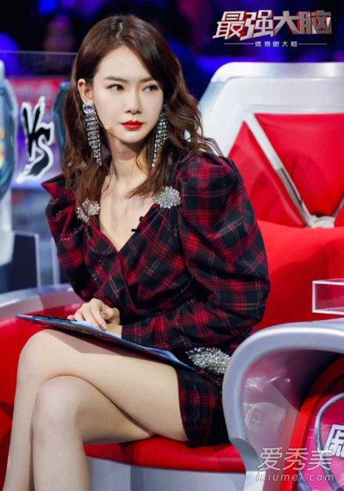 郭采洁力挺鲍云是怎么回事 郭采洁力挺鲍云什么情况